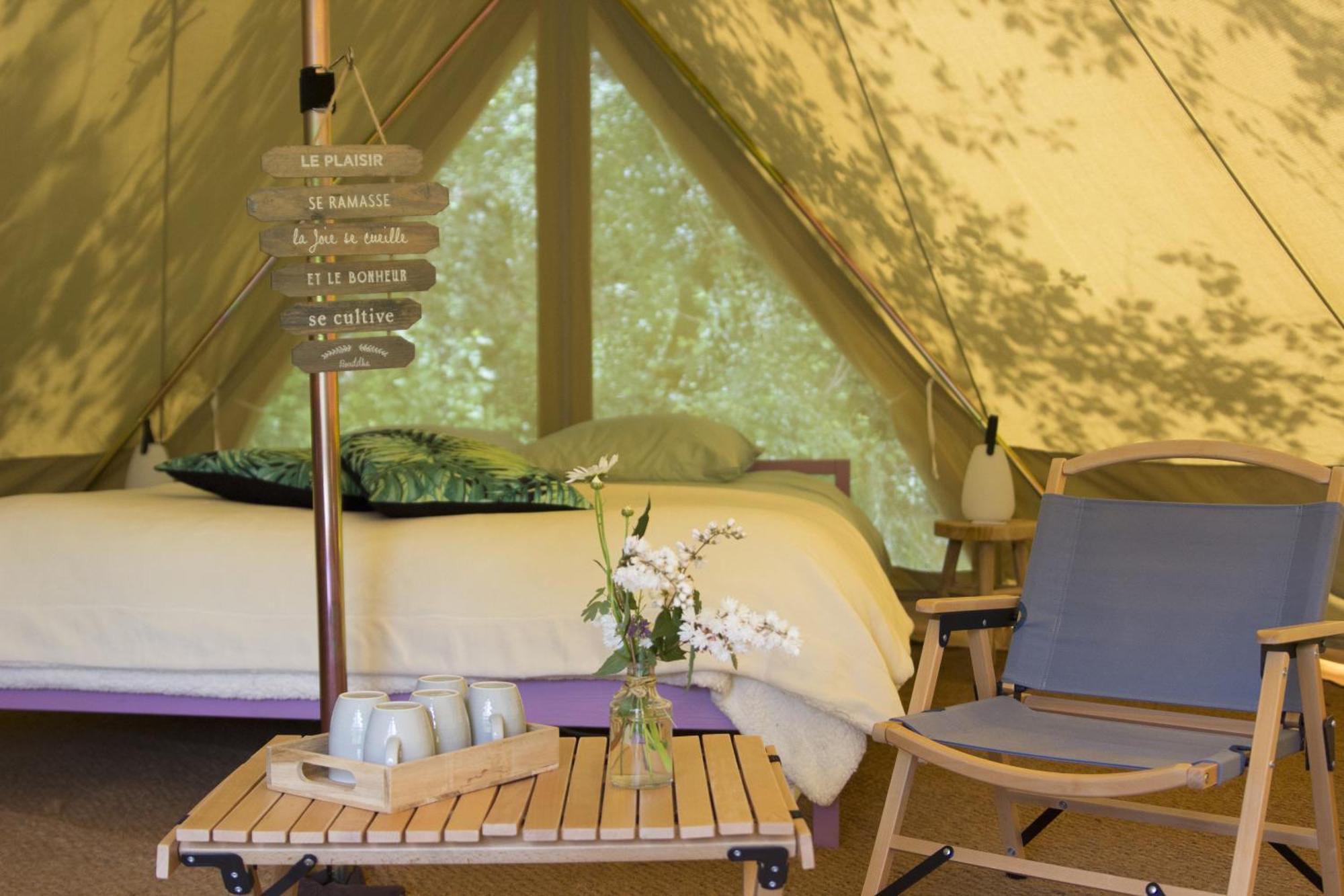 Belair Le Camping Champagnac-de-Belair Экстерьер фото