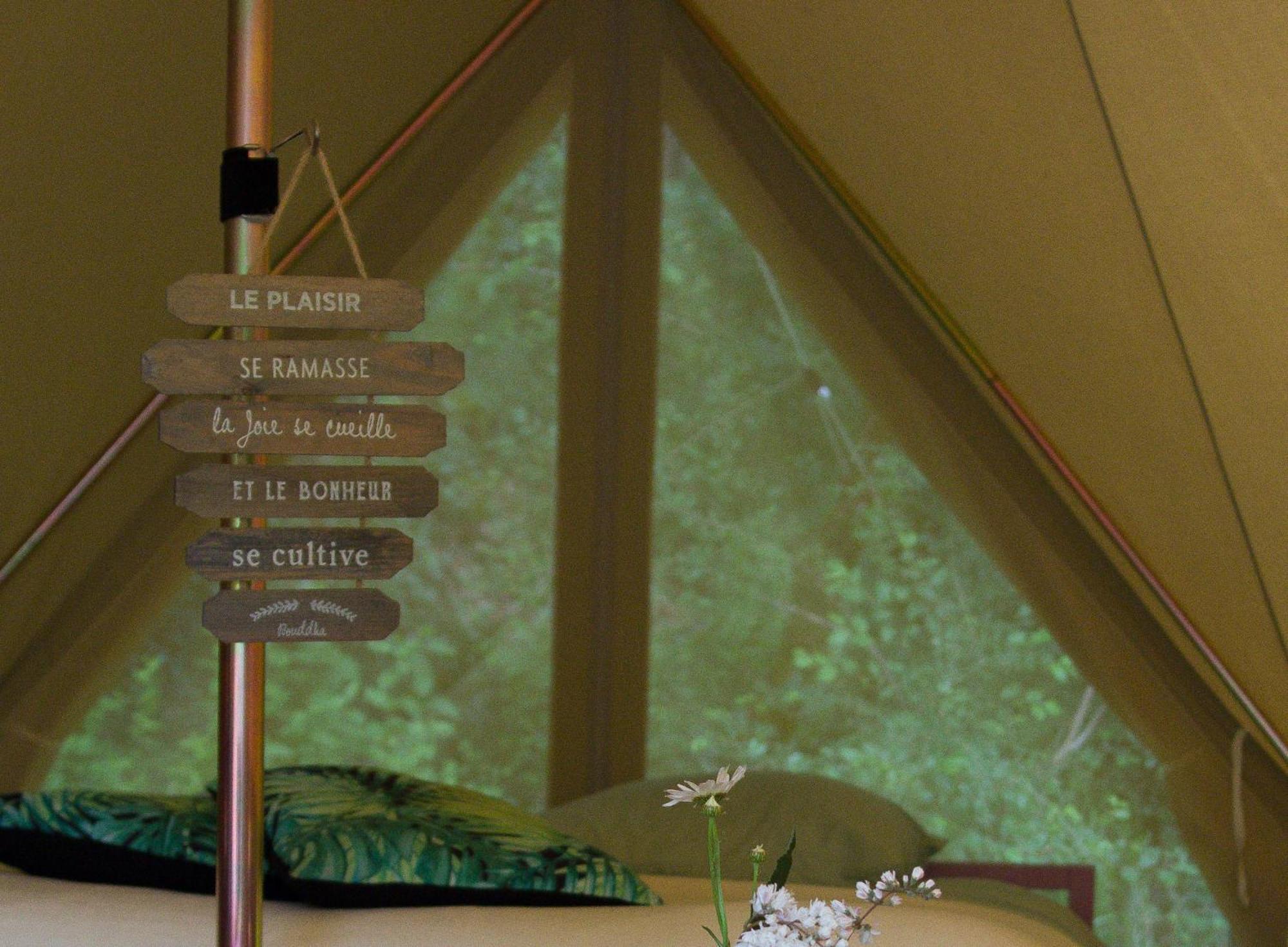 Belair Le Camping Champagnac-de-Belair Экстерьер фото